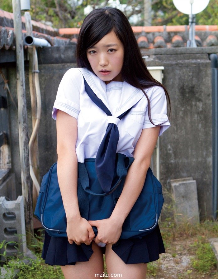 美女佐佐木心音性感写真-好看哟